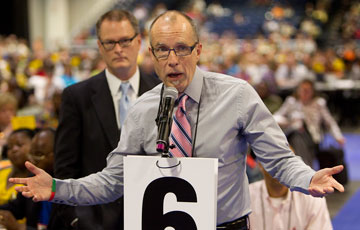 The Rev. Mike Slaughter (front) and the Rev. Adam Hamilton speak in favor of legislation that would have acknowledged that United Methodists disagree on issues of sexuality during the denomination's 2012 General Conference in Tampa, Fla. A UMNS photo by Mike DuBose.