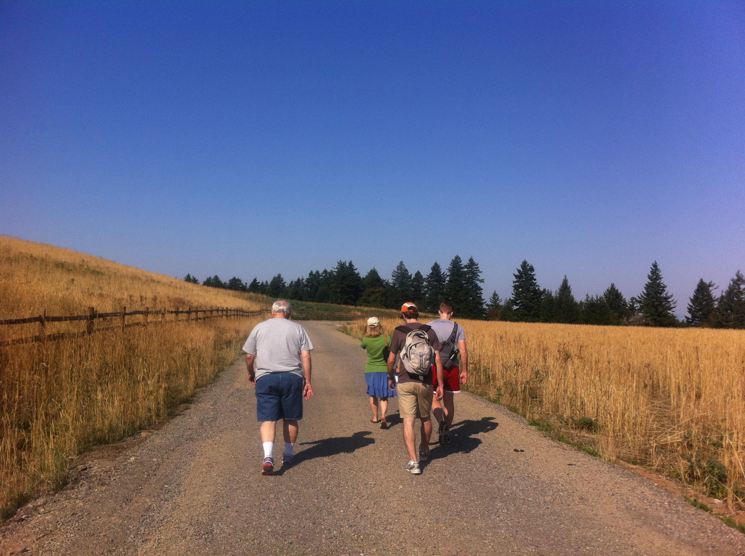 Members of Sellwood Faith Community in Portland, Ore., take a meditation hike in which participants take in nature and stop periodically to read Scripture and spiritual poetry. Photo courtesy of the Rev. Eilidh Lowery