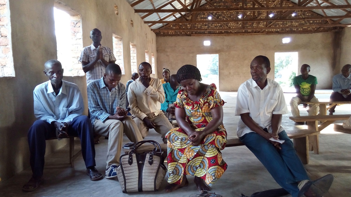 Meetings were held with families who are helping those displaced by the violence between two warring tribes. 