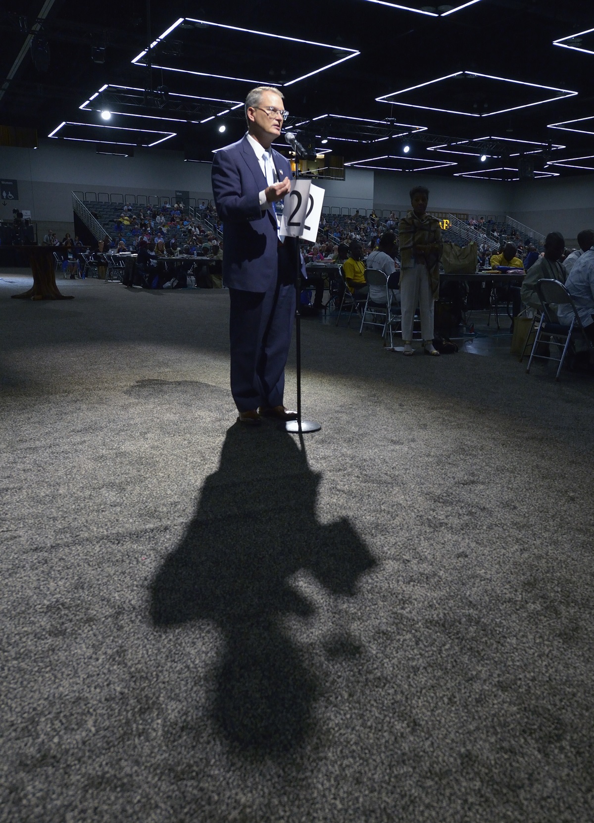 The Rev. Adam Hamilton, a clergy delegate from the Great Plains Conference, speaks on the floor of the 2016 United Methodist General Conference in Portland, Ore. Delegates were discussing what some perceive as a need to divide the denomination over issues of sexuality. Photo by Paul Jeffrey, UMNS