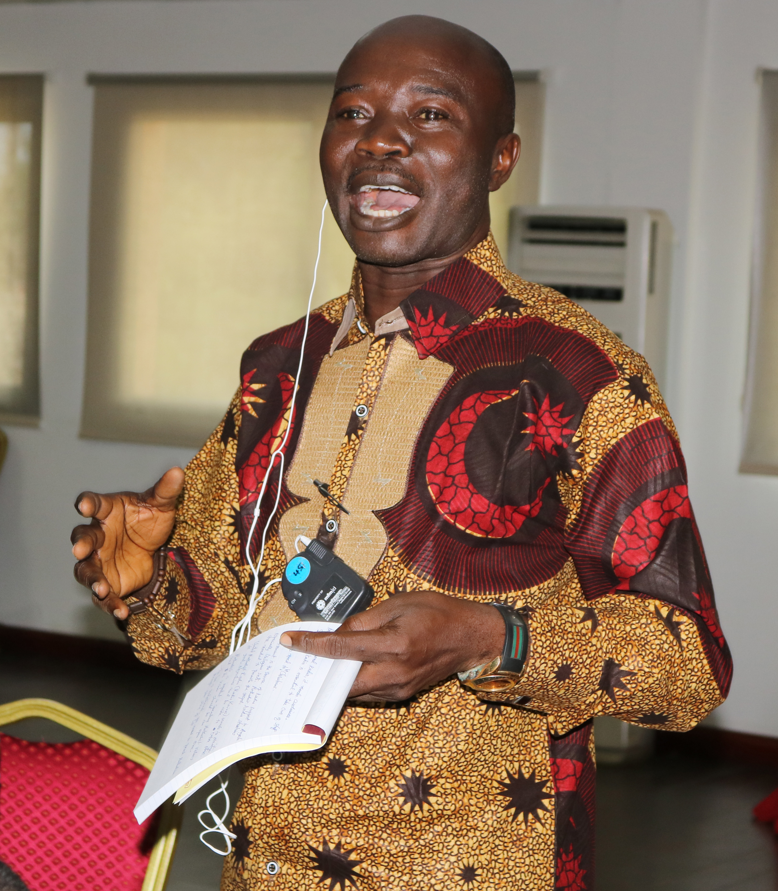 Edward Lahai Massaquoi speaks during the United Methodist Radio Network meeting in Luanda, Angola, April 24-26, 2018. Photo by Taurai Emmanuel Maforo, UMNS. 