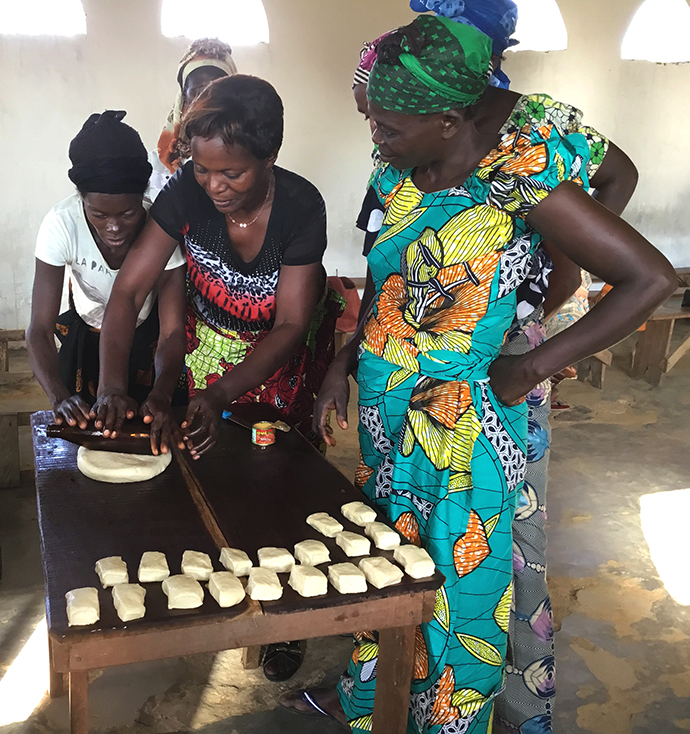 While their husbands study theology, the students’ wives receive training in domestic and language skills at Kindu United Methodist University in Democratic Republic of Congo. Photo by Judith Osongo Yanga, UMNS.
