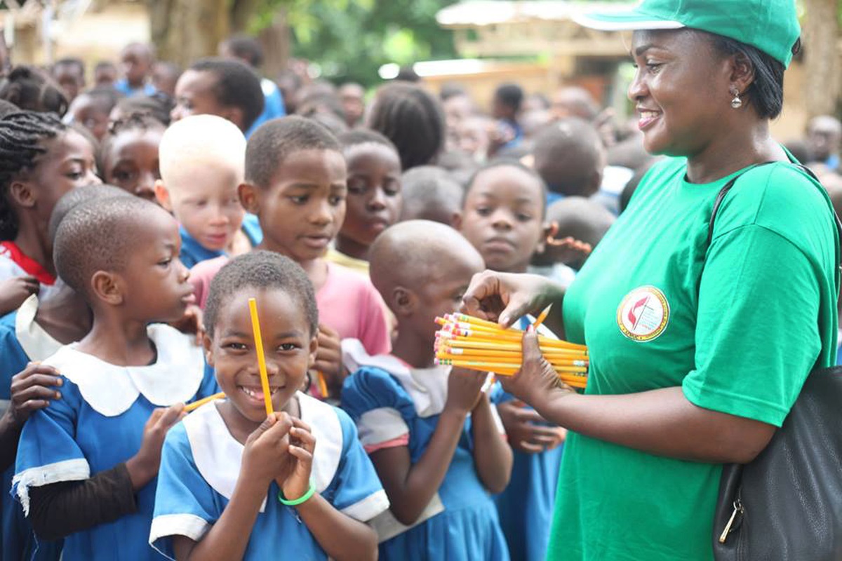 Over 3,000 pencils were distributed to children and teachers in three rural communities, Obala, Monatele and Lebamzip, in Cameroon. 