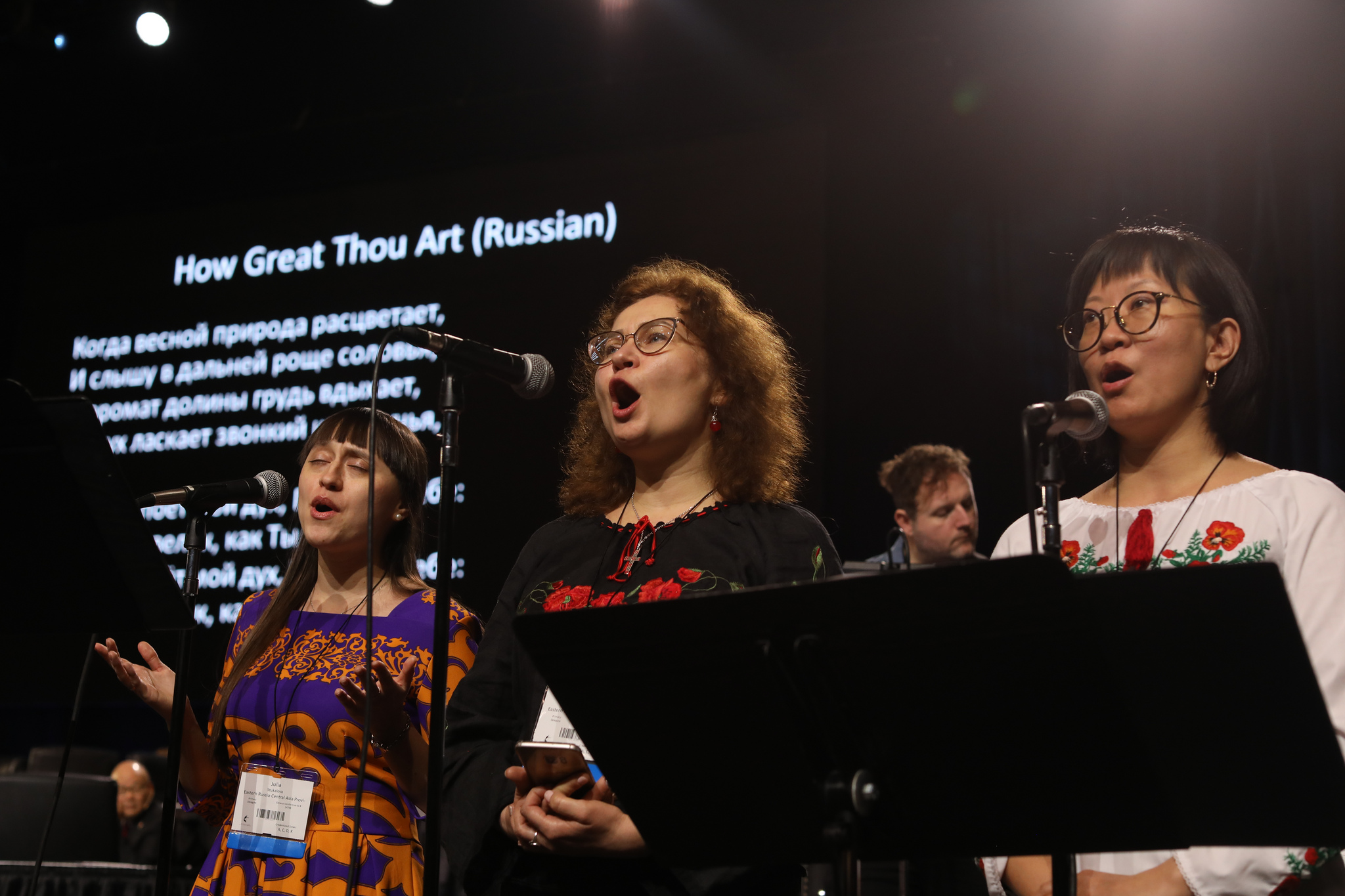 Delegates from the Philippines and Southeast Asia sing during a day of prayer at the 2019 United Methodist General Conference in St. Louis. Photo by Mike DuBose, UMNS.
