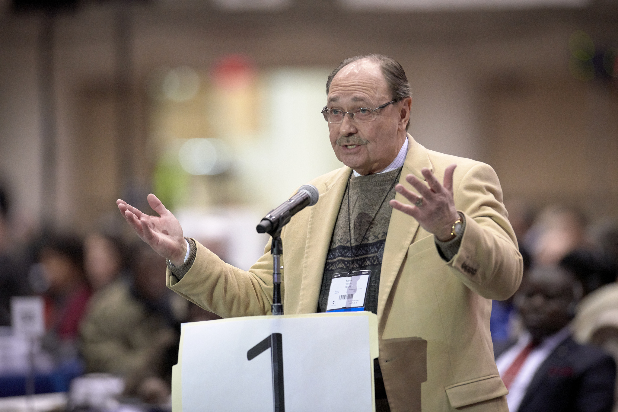 The Rev. Stephen Wende, a delegate from the Texas Conference, speaks at the 2019 United Methodist General Conference in St. Louis. Wende spoke against postponing a discussion of the Traditional Plan, which he supports. Photo by Paul Jeffrey, UMNS.