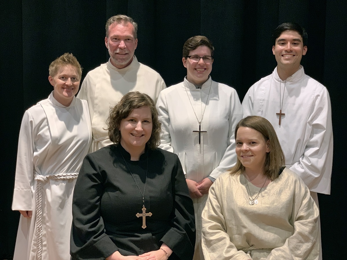 The California-Nevada Annual Conference service of commissioning and ordination included six LGBTQ elders, deacons and local pastors. Front row, from left are: The Revs. Emily Pickens-Jones and Caiti Hamilton. Back row, from left are: The Revs. Tara Limbaugh, Rob Herrmann, Jacey Pickens-Jones and Kenneth Schoon. Photo by The Rev. Israel I. Alvaran.