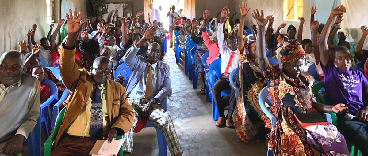 The congregation of First United Methodist Church Moheto in southwestern Kenya votes to become reconciling. With the Sept. 1 vote, the congregation announced its intentions to support the equality of LGBTQ people in church life. Photo courtesy of First United Methodist Church Moheto.