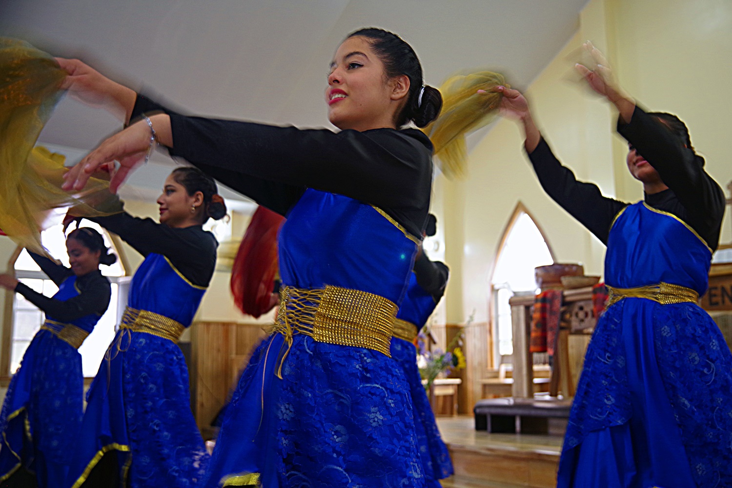 El grupo de alabanza de la Iglesia Metodista Unida de Talanga participó en el culto de clausura con danzas litúrgicas. Foto Rev. Gustavo Vasquez, Noticias MU. 