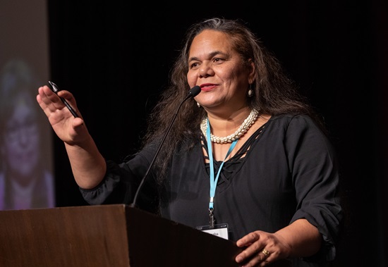 Monalisa Tuitahi, Directora Ejecutiva el Caucus Nacional de las Comunidades Isleñas del Pacífico. Foto Mike BuBose, Noticias MU.