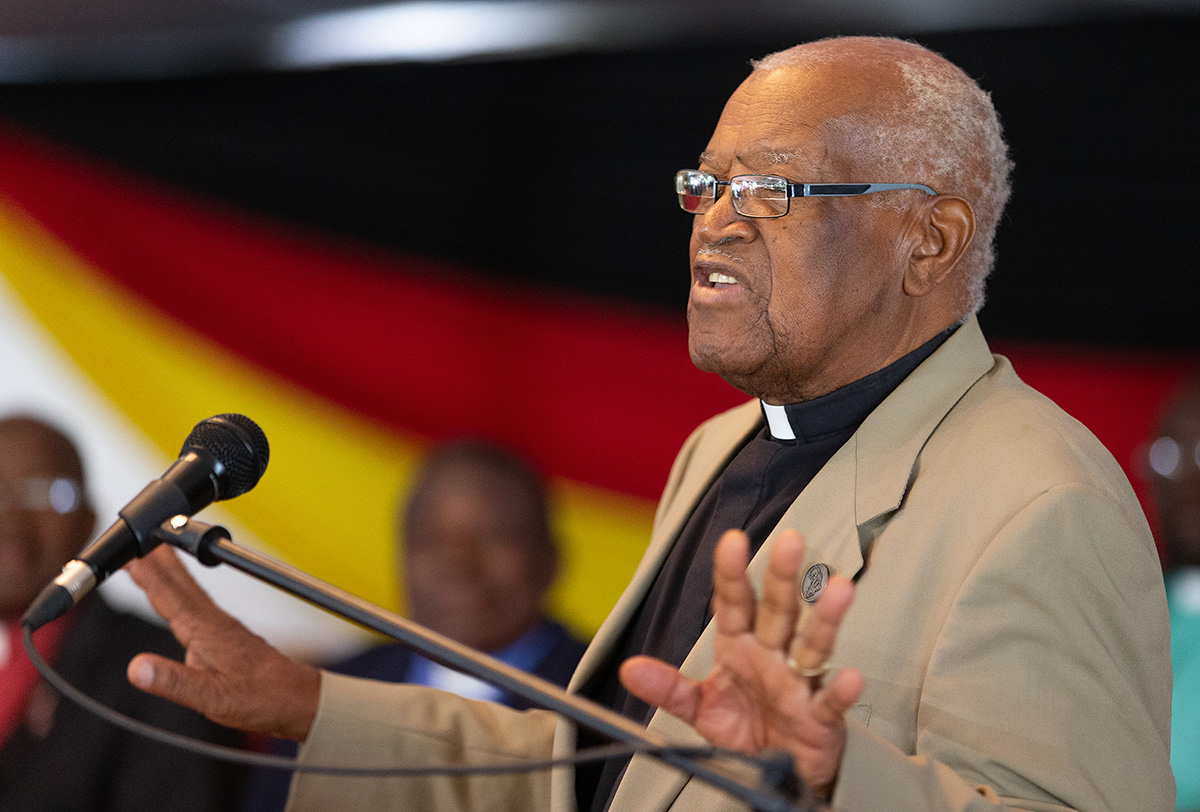 The Rev. John Wesley Z. Kurewa helps lead Sunday worship during the 25th anniversary celebration for Africa University in Mutare, Zimbabwe, in March 2017. Kurewa, the United Methodist institution's founding vice chancellor, died Feb. 15 in Harare, Zimbabwe. He was 87. File photo by Mike DuBose, UM News.