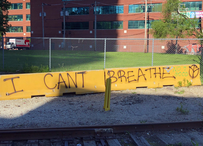 Graffiti in downtown Chicago references the final words of George Floyd, an African American man who died when a police officer in Minneapolis, Minn., knelt on Floyd’s neck for over 8 minutes. The killing of Floyd, Breonna Taylor and others sparked four days and nights of protests against police brutality across the U.S. Photo by Ken Erhman, courtesy of the Northern Illinois Conference.