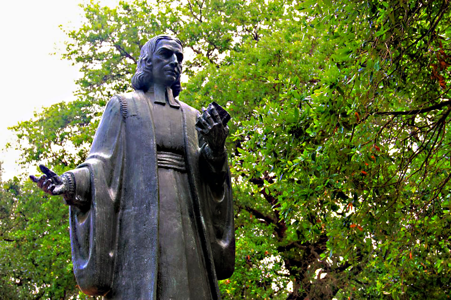조지아주 사바나에 위치한 존 웨슬리의 동상. 사진, 데니엘 엑스 오닐. 플리커.