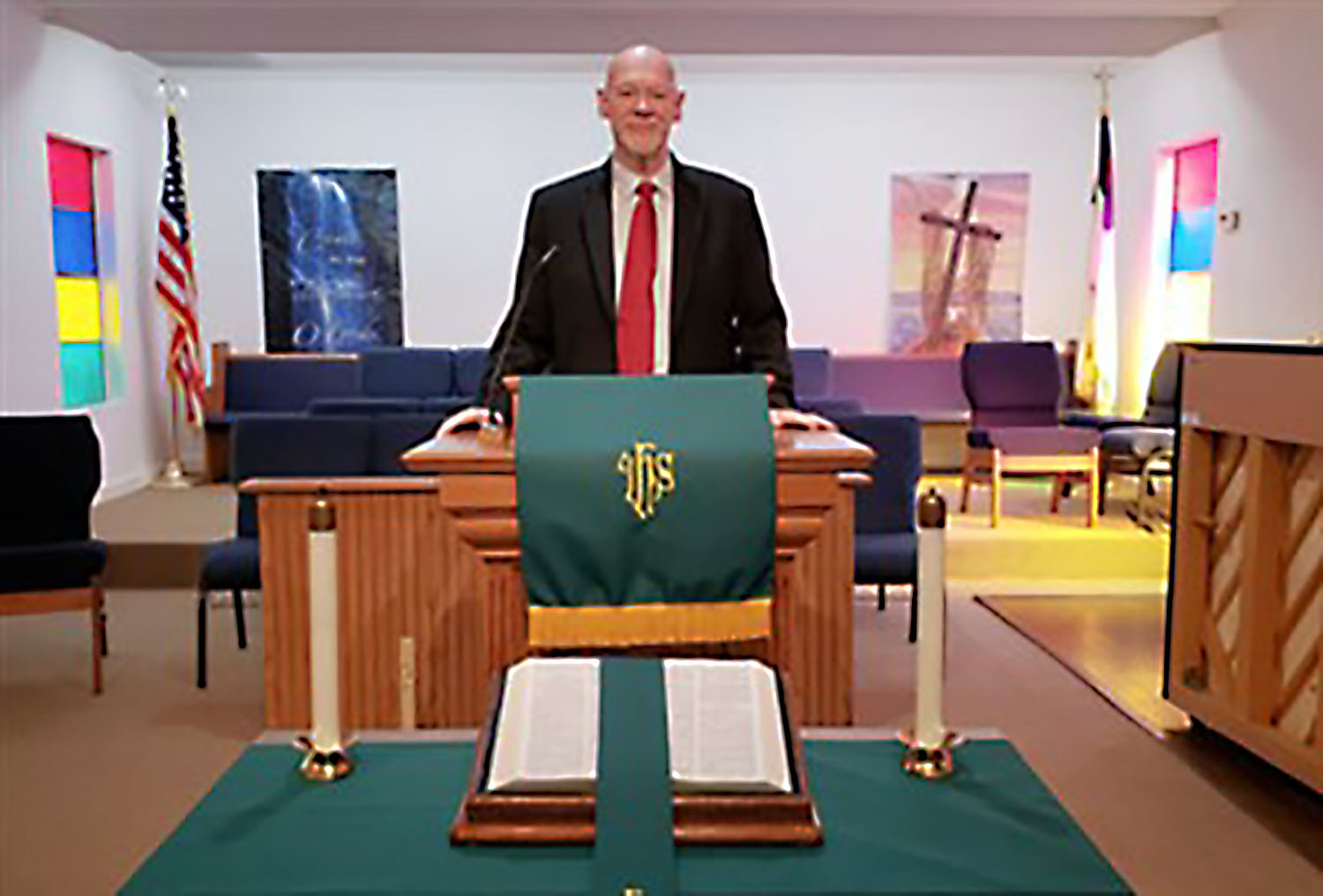 Rev. Ken Sharpe. Foto de cortesia da Igreja Metodista Unida Emanuel.