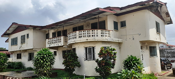 The United Methodist Church’s episcopal residence in Monrovia, Liberia, will be turned over to the United Methodist University’s Graduate School of Professional Studies. Photo by E Julu Swen, UM News.