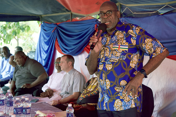 Bishop L. Jonathan Holston, episcopal leader of the United Methodist South Carolina Conference, speaks during the presentation of $800,029 donated by the conference to the Fairfield Children’s Home in Mutare, Zimbabwe. Photo courtesy of the Africa University Public Affairs Office.