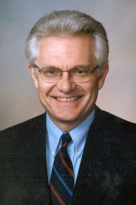 The Rev. Les Longden Photo courtesy of Sytsema Funeral & Cremation Services.