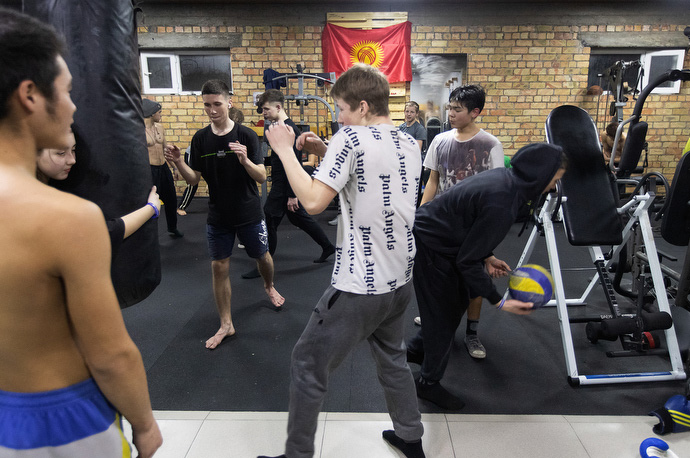 Young people exercise at the Mosaic Center gymnasium in Bishkek, Kyrgyzstan. The Mosaic Center is supported by people from different denominations, including United Methodists. Photo by Mike DuBose, UM News.