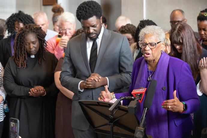 Bishop E. Anne Henning Byfield of the African Methodist Episcopal Church leads the closing prayer following a press conference at the Tennessee State Capitol in Nashville where clergy called on legislators to enact gun reform. Photo by Mike DuBose, UM News.
