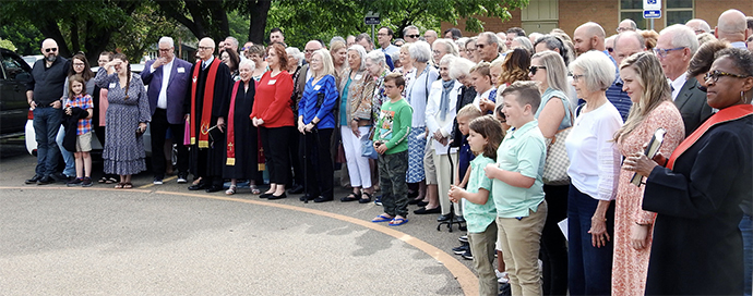 Members and friends of the new Amarillo United Methodist Church, in Amarillo, Texas, gather for a group photo on June 4, following a worship service and chartering conference. The church is meeting at Amarillo’s St. Luke Presbyterian Church. Photo by Sam Hodges, UM News. 