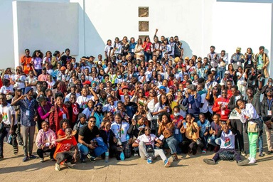 West Angola Conference youth pose for a photo during a weeklong Juventude Metodista camp in Lubango, Angola. The gathering, the largest in the group’s history, featured morning devotions, team-building exercises and a gospel concert. Photo courtesy of Juventude Metodista.