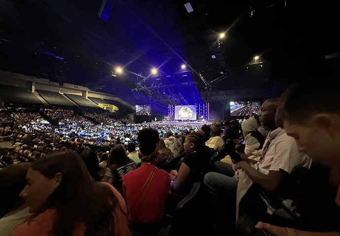 More than 2,500 young people attended Discipleship Ministries’ Youth 2023 at the Ocean Center in Daytona Beach, Fla., this summer. Photo by Zander Seth.  
