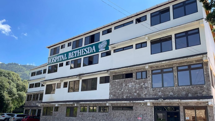 El Hospital Bethesda de Sanando Guatemala, es un ministerio médico fundado por el médico y presbítero  metodista unido Dr. Luke Rhyee. Foto cortesia de la Conferencia Anual de Carolina del Sur.