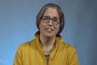 La reportera metodista unida Heather Hahn ofrece información sobre la Conferencia General 2024. Captura e pantalla de Noticias MU.