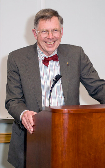 Le révérend Russell E. Richey était doyen émérite et professeur émérite William R. Cannon d'histoire de l'Église à la Candler School of Theology de l'Université Emory. Richey est décédé le 19 janvier. Photo avec l'aimable autorisation de la famille Richey.