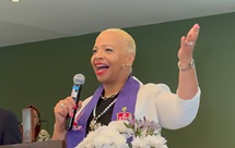 Tracy Malone, presidente del Consejo de Obispos de la Iglesia Metodista Unida (IMU), destacó la importancia de “fortalecer los lazos de colaboración en el trabajo misional” con las iglesias metodistas y organizaciones ecuménicas de América Latina y el Caribe”. Foto Rev. Gustavo Vasquez, Noticias MU. Tracy Malone, presidente del Consejo de Obispos de la Iglesia Metodista Unida (IMU), destacó la importancia de “fortalecer los lazos de colaboración en el trabajo misional” con las iglesias metodistas y organizaciones ecuménicas de América Latina y el Caribe”. Foto Rev. Gustavo Vasquez, Noticias MU.