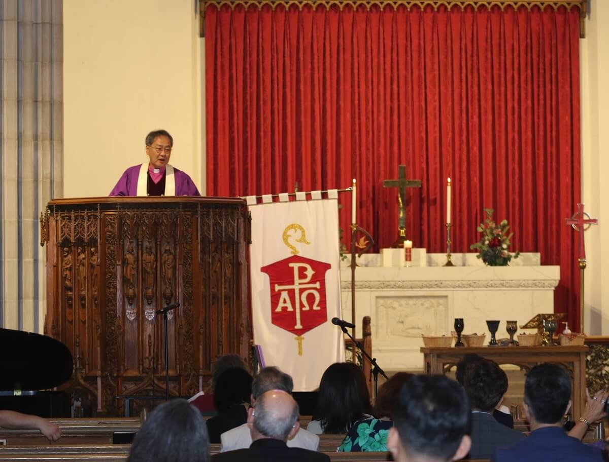 2025년 8월 5일, 기독교대한감리회 감독회장 김정석 감독이 <오하이오·한국 및 그 너머의 감리교 선교 기념대회>에서 “한 알의 밀이 땅에 떨어져 죽지 아니하면”이라는 제목으로 설교하고 있다. 사진, 김응선(Thomas E. Kim), 연합감리교뉴스. 