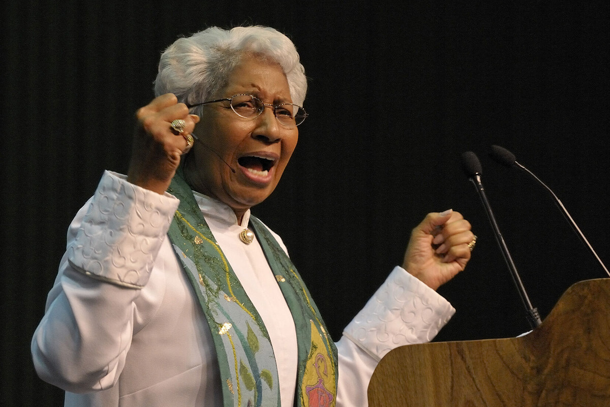 Bishop Violet L. Fisher preaches April 30 to the 2008 United Methodist General Conference in Fort Worth, Texas. File photo by Paul Jeffrey, UM News.