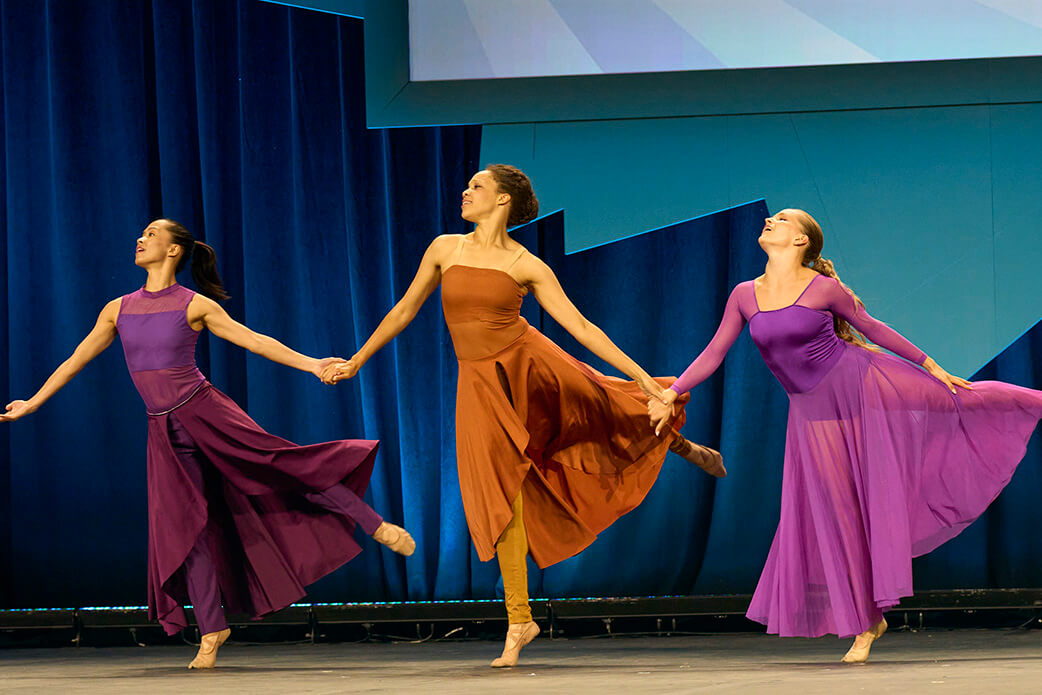 Dancers from Dance Kaleidoscope perform during the United Women in Faith Assembly in Indianapolis on May 15. The gathering drew some 3,000 people mostly from the United States.Photo by Paul Jeffrey, United Women in Faith.