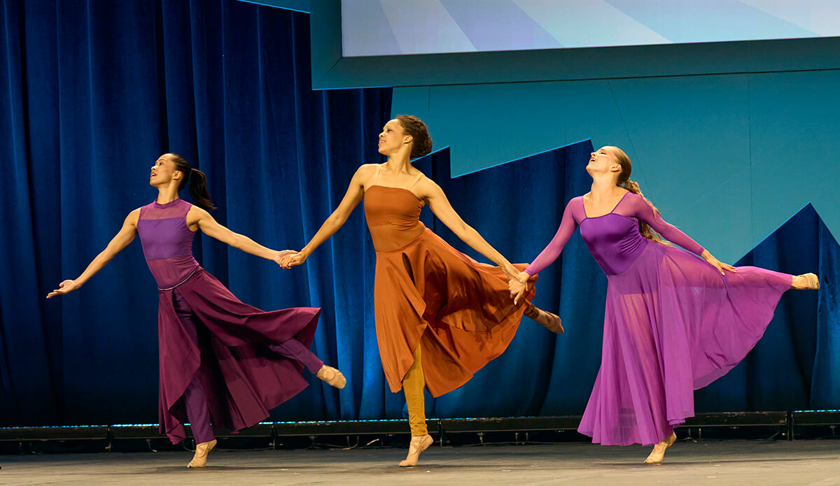 Dancers from Dance Kaleidoscope perform during the United Women in Faith Assembly in Indianapolis on May 15. The gathering drew some 3,000 people mostly from the United States.Photo by Paul Jeffrey, United Women in Faith.