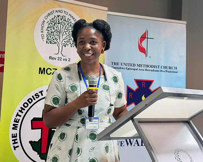 Rumbidzai Mutendera, a member of The Methodist Church in Zimbabwe, shares information about free counseling services she provides through Survivors Anonymous for Women. Supported by the World Federation of Methodist and Uniting Church Women, the initiative provides free services designed to help women heal from trauma. Photo by Eveline Chikwanah, UM News.